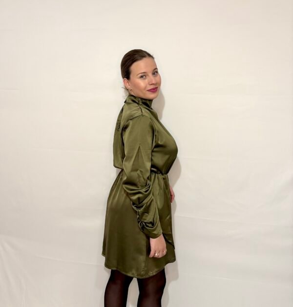 VESTIDO CORTO SATINADO - Imagen 3