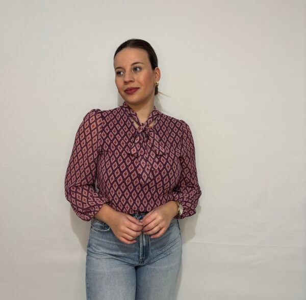 BLUSA ESTAMPADA