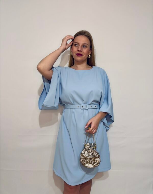 VESTIDO CORTO CINTURÓN
