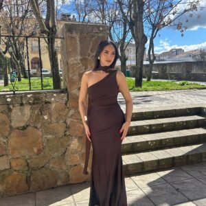 VESTIDO MOCCA ASIMÉTRICO