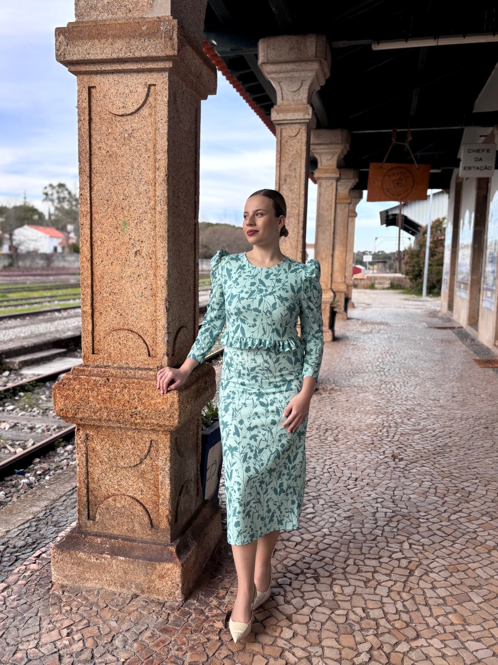 CONJUNTO DOS PIEZAS ESTAMPADO FLORAL CONJUNTO DOS PIEZAS ESTAMPADO FLORAL - Imagen 3